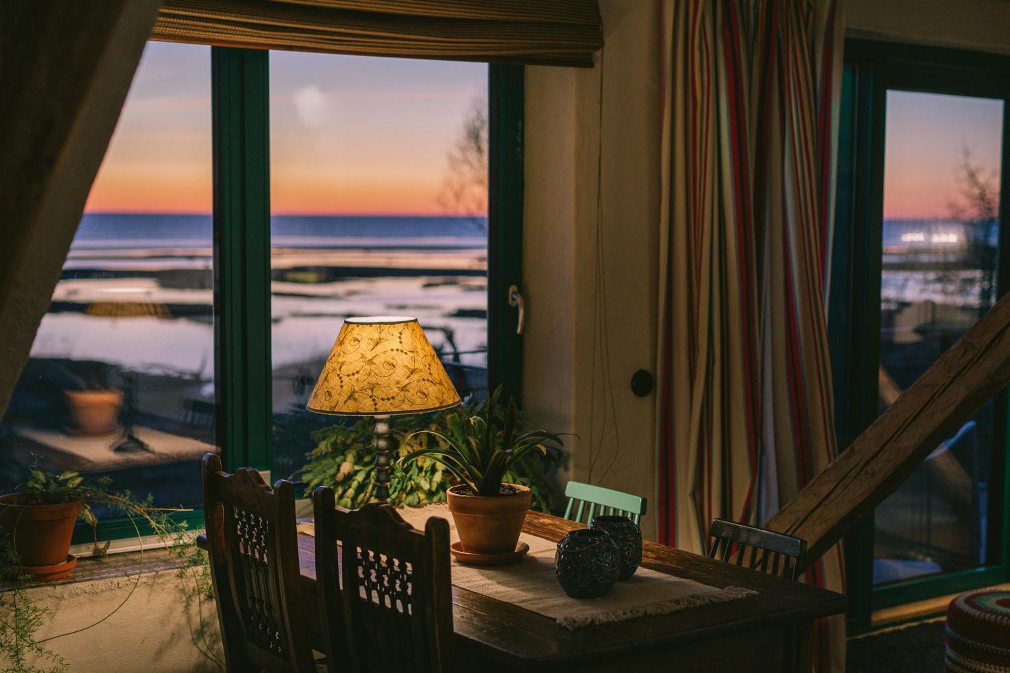 Perka Kodumajutus Apartment Haademeeste Phòng bức ảnh